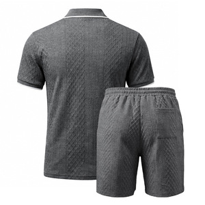 Conjunto de Camiseta y Pantalones Cortos Deportivos para Hombre, de Verano, Tejidos, Bordados, 100% Poliéster, de Secado Rápido, con Logotipo Personalizado - Product Image 3