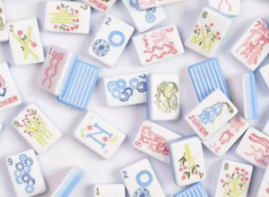 Lujosas fichas de mahjong americanas de acrílico <span class=keywords><strong>Miss</strong></span> Darling de 160 piezas, portátiles de 3 capas, modernas, ideales para regalos de entretenimiento para adultos - Product Image 4