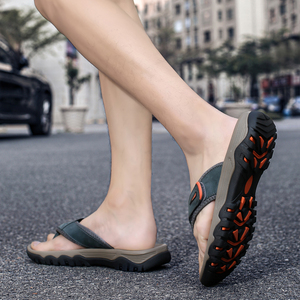 Pantuflas <span class=keywords><strong>de</strong></span> Lujo <span class=keywords><strong>de</strong></span> Cuero <span class=keywords><strong>de</strong></span> Vaca <span class=keywords><strong>de</strong></span> Suministro Directo <span class=keywords><strong>de</strong></span> Fábrica para Hombre con LOGO Personalizado para Exteriores y Verano <span class=keywords><strong>Chanclas</strong></span> <span class=keywords><strong>de</strong></span> Cuero - Product Image 5