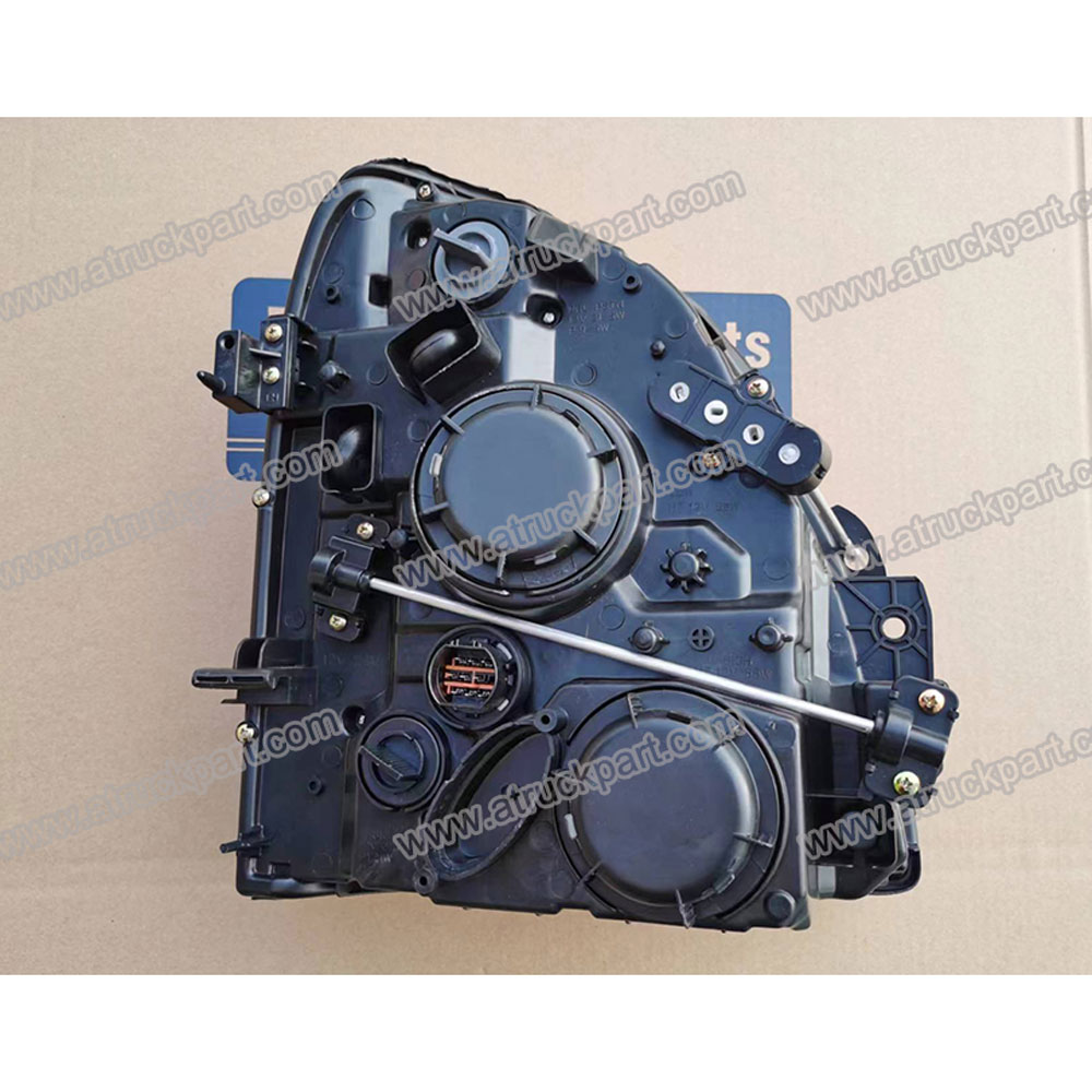Head Light 92102-4F700 for Hyundai Porter II Truck Spare Parts