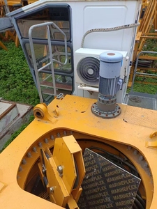 Grúa Torre Zoomlion 7025/12t Usada, Año 2022, con Caja de Cambios, Motor y Rango de Trabajo de 70m - Product Image 6