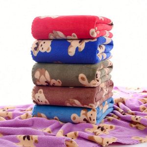 Serviettes de visage en polyester tricoté doux et confortable avec logo personnalisé et des designs mignons et originaux pour un usage domestique - Product Image 2