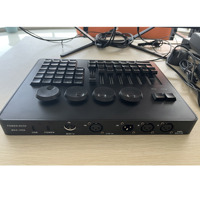 Mini console DMX Command Wing pour scène
