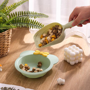 Lynpet 2024 Eco-Friendly Cat <span class=keywords><strong>Bowl</strong></span> Novo Design Plástico Exterior com Aço Inoxidável Amor Estilo <span class=keywords><strong>Pet</strong></span> Alimentadores para Cães - Product Image 5