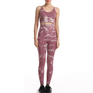 Vente en gros GC Combinaison de yoga tie-dye pour le sport Ensemble de leggings Hauts pour femmes Combinaison de fitness Running Peach Pantalon de yoga serré pour le sport - Product Image 2