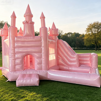 Château gonflable rose romantique pour filles, idéal pour anniversaires, mariages, locations commerciales et aires de jeux gonflables.