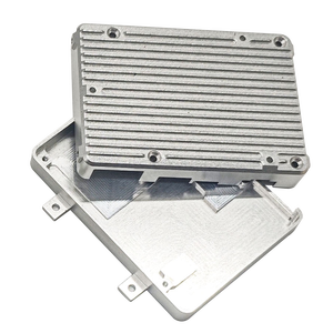 Services d'usinage CNC de haute précision 6061-T6 pièces de couverture de moteur électrique en aluminium en laiton - Product Image 1