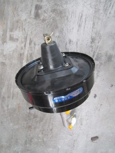 Cilindro Maestro de Freno con Servofreno para Montacargas 13K2031, Piezas de Maquinaria de Construcción Directas de Fábrica - Product Image 2