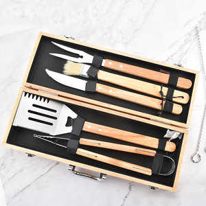 Ensemble de barbecue en acier inoxydable personnalisé pour le camping en plein air, 9 pièces, avec poignées en bambou, accessoire de barbecue durable, outil en bois - Product Image 2