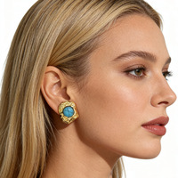 Boucles d'oreilles clous en acier inoxydable plaqué or PVD 18 carats inaltérable, motifs géométriques, perles, cœurs, fleurs, papillons pour femme