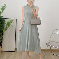 Robe de plage plissée Miyake haut de gamme pour femme, écologique, lavable, couleur unie, sans manches, tissée, avec perles et volants, style vintage