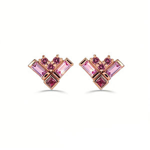 Boucles d'oreilles de luxe personnalisées Lotus en or 14K, serties de baguettes, pour tragus, hélix, conque, avec tige filetée, bijoux de corps pour fiançailles, piercing raffiné - Product Image 5