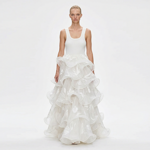 Elegante <span class=keywords><strong>Abito</strong></span> Lungo Maxi da Donna Bianco Senza Maniche con Cut-Out, Lavorazione a Costine, Balze a Strati, Ricamo in Organza e Scollo all'Americana, Personalizzabile, Lunghezza al Pavimento - Product Image 5