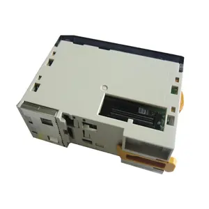 Controller PLC originale CPM1A-40EDT1 CPM1A-60CDR-A-V1 Controller programmabile