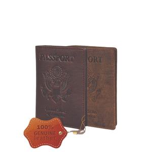 Soporte para pasaporte de cuero genuino diseñado para la cubierta del pasaporte del Reino Unido con elementos esenciales de viaje soporte para pasaporte británico duradero - Product Image 1