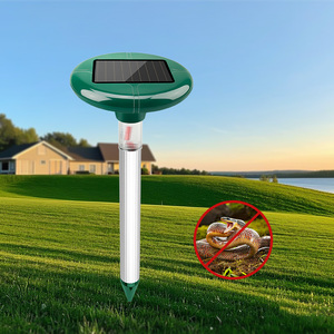 Répulsif Électrique Solaire Étanche pour Serpents et Taupes, Alimenté par Batterie, pour Jardin et Extérieur - Product Image 1