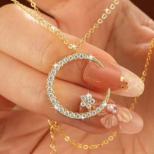Collier pendentif pour femme, motif lune et étoile, plaqué or 14 carats, moissanite 1,8 mm, 1,6 mm et 1,3 mm, pour mariage et fiançailles - Product Image 2