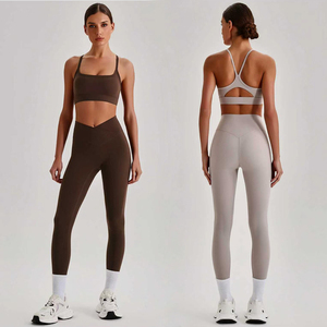 Conjunto de leggings de yoga con cintura cruzada en V y sujetador deportivo para mujer, ropa deportiva para gimnasio, levantamiento de glúteos, correr, fitness - Product Image 1