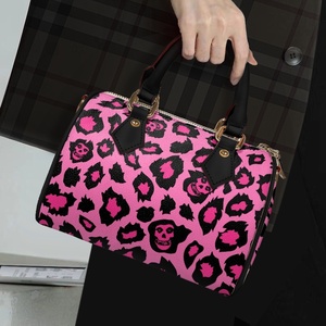<strong>Mini</strong> <strong>Black</strong> Hello Kt Camouflage <strong>Bag</strong> Cute Single-shoulder Crossbody Zipper Women's Portable Pillow <strong>Bag</strong> Kitty Handbag Boston <strong>Bag</strong> - Product Image 3