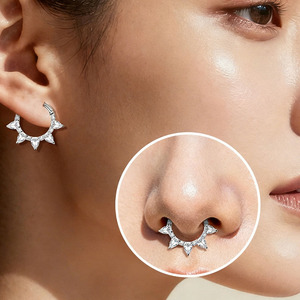 Freya Septum Burun Piercing Takısı İnek Burun Halkaları Zirkon Gümüş Renk Sığır Burun Halkası Segment Labret Piercing Kulak Lobe Küpeleri - Product Image 4