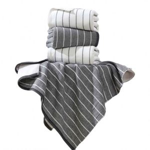 Custom Logo High-Quality <b>Bath</b> <b>Towels</b>, White and Gray Striped, Quick-Drying, Lightweight, <b>Large</b> Size, 100% Cotton, Best Price - Product Image 2