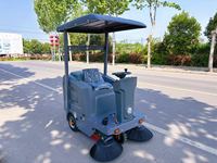 Offre Spéciale : Balayeuse Électrique Autonome 48V pour Usage Industriel – Idéale pour Usines, Parking et Ateliers