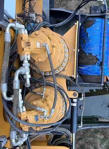 Grúa sobre orugas usada Sany de 700 toneladas SCC7000A GRÚA Sobre ORLAS SANY DE 700T - Product Image 5