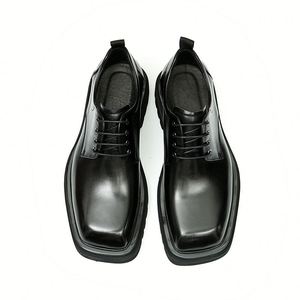 Chaussures en cuir grande taille pour hommes, chaussures de ville formelles, chaussures Derby noires de qualité supérieure, style polyvalent et tendance pour hommes - Product Image 2