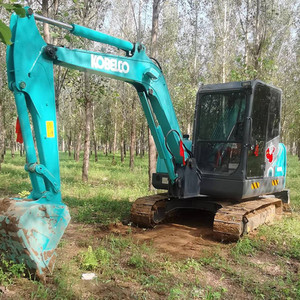 KOBELCO 95% Neuf SK60 Mini-excavatrice d'occasion SK 60 6T 6 tonnes Moteur diesel Isuzu Hydraulique sur chenilles Digger d'occasion - Product Image 4