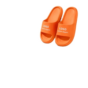 Claquettes d'été EVA, tongs douces effet nuage, sandales ouvertes pour la maison, logo de marque personnalisable, claquettes de plage multicolores unisexes - Product Image 1