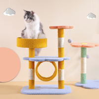 UT 2025 Station internationale vente chaude conception exclusive jouet pour chat petit arbre à chat