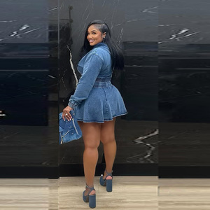 <span class=keywords><strong>Soldes</strong></span> Chaudes Été Automne Ensemble Jupe Deux Pièces <span class=keywords><strong>Femme</strong></span>: Veste Courte à Capuche Manches Longues et Mini Robe Plissée - Product Image 3