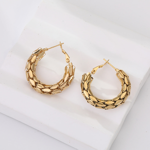 Conjunto de joyería de moda para mujer de acero inoxidable chapado en oro personalizado Ins para mujer pendientes de diseño de acero inoxidable - Product Image 1