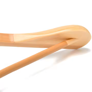 Appendiabiti in legno a spalla larga di colore naturale per giacche cappotti da uomo - Product Image 4