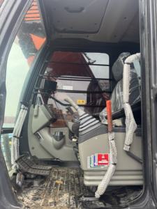 Excavatrice Hitachi ZX200-3G d'occasion de bonne qualité, 20 tonnes, faible nombre d'heures, moteur, boîte de vitesses, pompe, roulement et PLC bien entretenus - Product Image 5