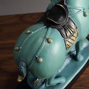 Tang Dynasty Horse Resin Figurines Green Color <b>Tabletop</b> Decor For Living Room Entryway - Product Image 4