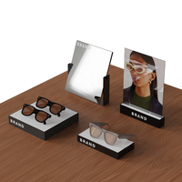 Affichage de point de vente optique de comptoir Riser d'affichage de lunettes au détail Blocs d'affichage de lunettes de marque personnalisée avec miroir