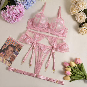 Conjunto de Lencería Transparente y Transpirable de Encaje con Corazón Rosa, de Spandex/Poliéster, Sexy y de Lujo, Conjunto de Brasier y Bragas - Product Image 6