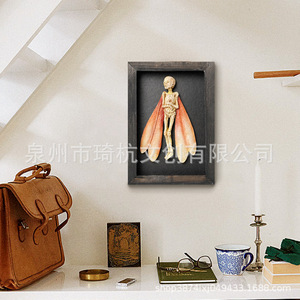 Marco de Fotos con Diseño de Cadáver Alado y Mumificado, Decoración de Halloween, Marco Rectangular de Madera Sólida Personalizado para Interiores - Product Image 2
