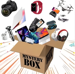 Nouvelle Boîte Mystère Électronique Basique 2026 – Vente en Gros, Boîte Chanceuse Aléatoire de 3 Pièces : Écouteurs, Téléphone Portable, Montre Connectée et Autres Électroniques - Product Image 1