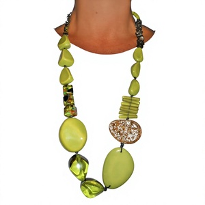 Collar llamativo de resina Vintage hecho a mano de la mejor calidad, joyería de moda india para damas y niñas, modelo de estilo Ángel, regalos con patrón - Product Image 3
