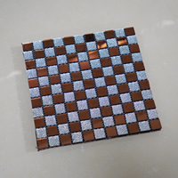 Chine Fabrication Art Verre Mosaïque Carreaux Travertin Porcelaine et Marbre pour Salle De Bains Décorations Murales Bleu Motif Carré