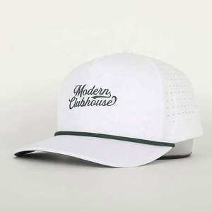 Gorra de Béisbol Personalizada al por Mayor, de Poliéster, con Orificios Cortados con Láser, 5 Paneles, con Cordón Deportivo, Logotipo Impreso, de Alta Calidad, Impermeable y Ajustable - Product Image 1