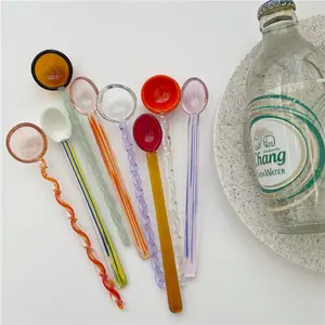 Vaisselle Cadeaux Cuillères à mélanger en verre transparent Cuillère à thé glacé à long manche Cuillère à mélanger le café coloré