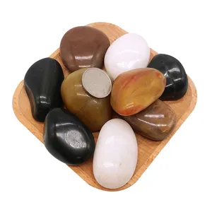 กรวดหินขนาดต่างๆ ใช้ในการปูทางวิศวกรรมด้วยหินหลากสีสัน หินน้ําฝนขัดเงา 2-4ซม