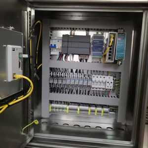 Sistema completo de gabinete de control PLC 200SMART HMI Programación CAD Dibujo EPLAN Diseño eléctrico para uso en proyectos de agua