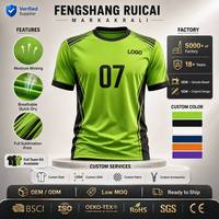 Ensemble d'uniformes de football vert néon dégradé, maillot de football en mesh respirant, short, chaussettes, nom et numéro personnalisés, OEM