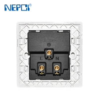 Toma de corriente USB estándar de carga rápida de 20W E.U, toma de corriente USB de tipo universal de 86*86, toma de corriente 250V 10A