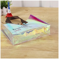 Sac fourre-tout cosmétique pour femme en PVC brillant holographique résistant à l'eau, brodé, à ouverture à ressort, pressé à chaud haute fréquence
