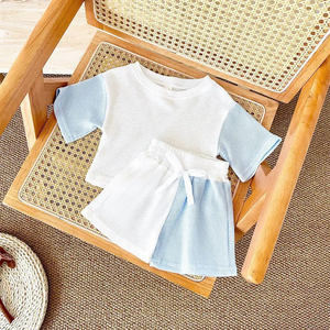 Set di abbigliamento estivo in cotone 2 pezzi personalizzato pantaloncini a blocchi di colore Casual con maniche a contrasto Waffle Design - Product Image 6